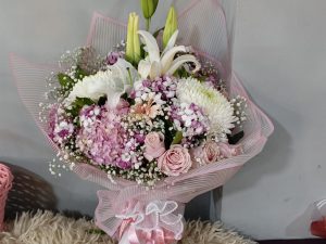 Lilyumlardan hazırlanmış Anastasya lilyum buketi – En İyisi Çiçek, Bursa