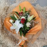 Lilyum ve güllerden hazırlanmış romantik buket – En İyisi Çiçek, Yıldırım Bursa