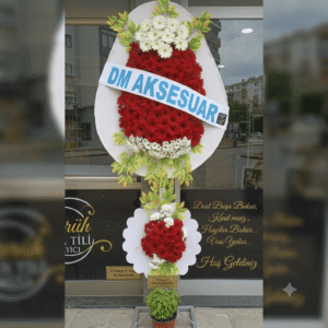 Kırmızı Gerbera ve Beyaz Krizantemli Çift Katlı Açılış Çelengi